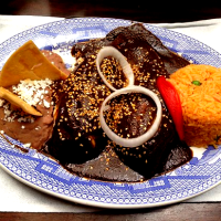 Mole Poblano Mole Poblano